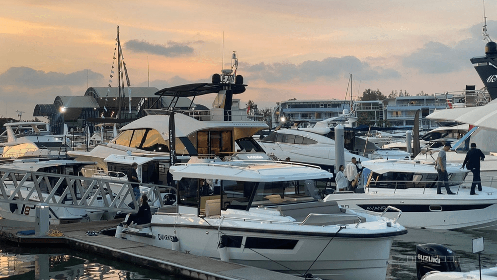 Лодки у причалов Phuket Boat Lagoon